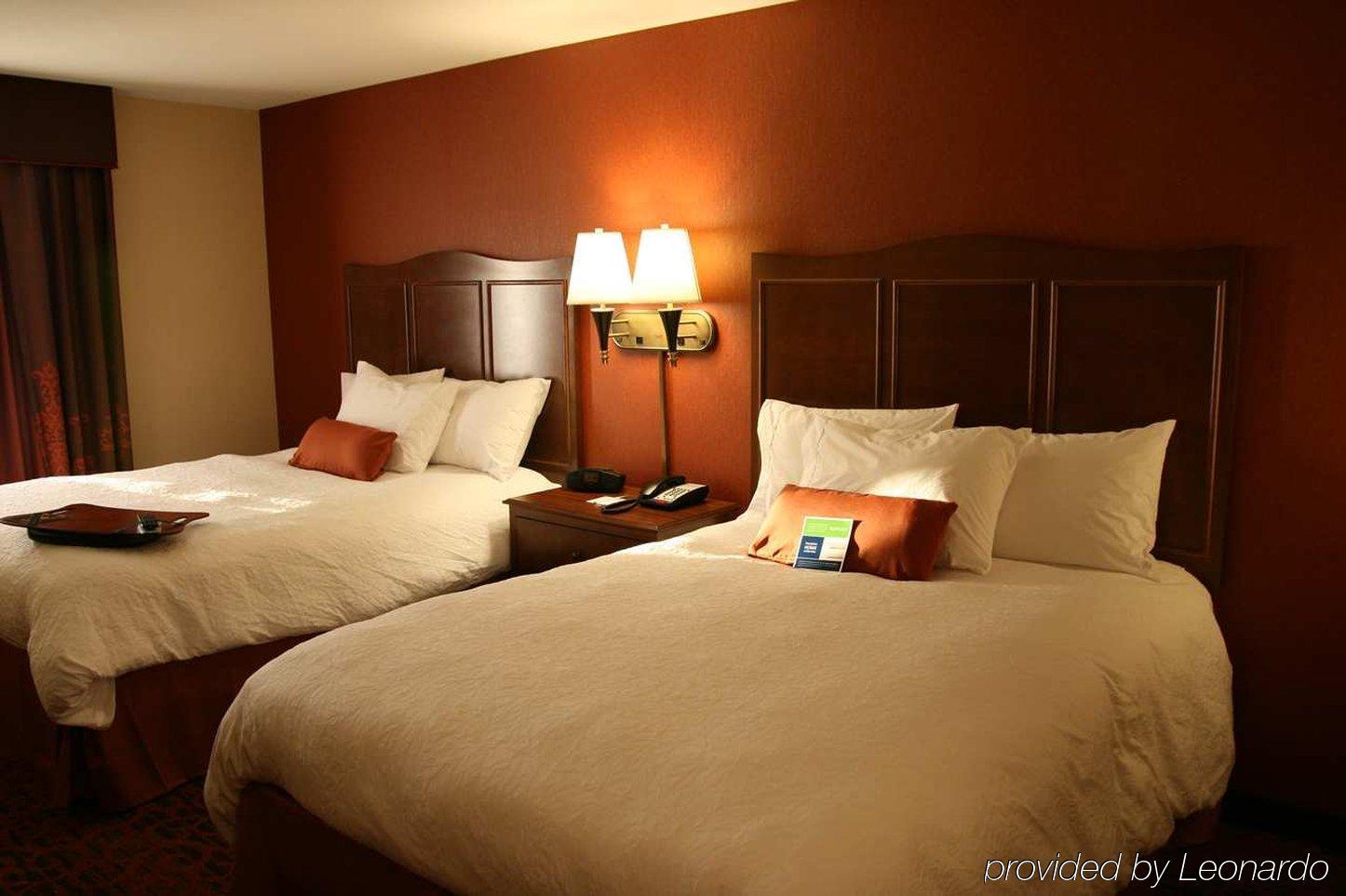 Hampton Inn & Suites New Castle, PA Zimmer foto